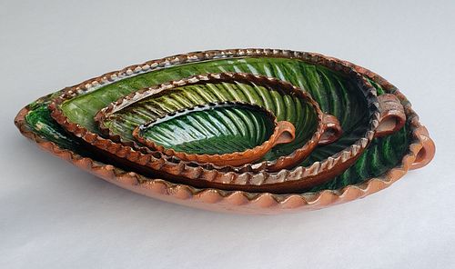 Set of Four Nesting Antique Vintage Ceramic Leaf Shaped Dishes