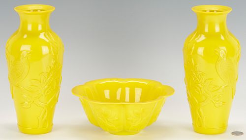 3 Peking Imperial Yellow Glass Items, incl. Bowl, Pr. Vases