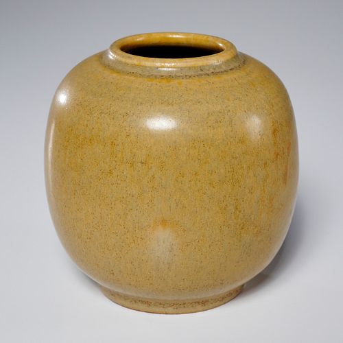 Erich & Ingrid Triller, Tobo pottery vase