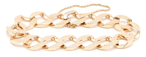 14K Gold Link Design Bracelet