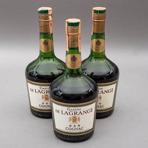 Gastón de Lagrange. Tres Estrellas. Cognac. Francia. Piezas: 3. En presentación de 750 ml.