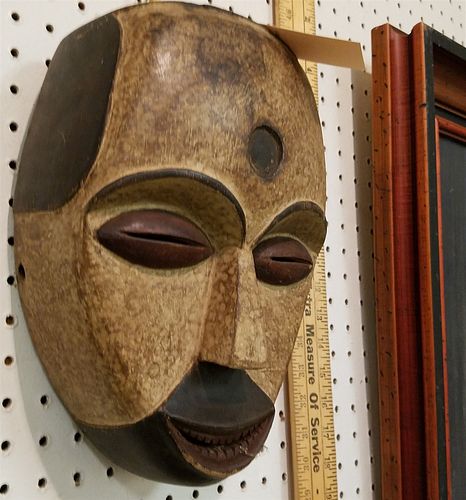 AFRICAN MASK 12"H X 8"W