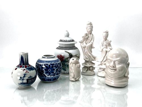 7 Chinese Porcelain Miniatures