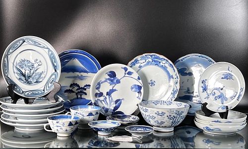 20 Japanese Blue and White Porcelains