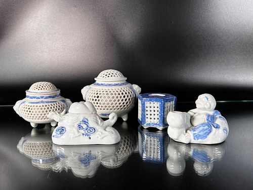 5 Japanese VIntage Hirado Porcelains