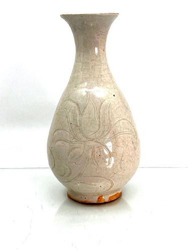 Korean Goryeo-style Celadon Vase