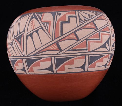 Jemez Pueblo Pottery by Roberta Shendo