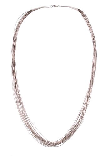 Navajo Liquid Sterling Silver Necklace c. 1960-70s