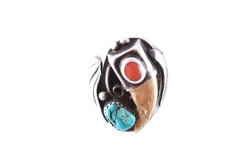 Navajo Silver Wolverine Claw & Turquoise Ring