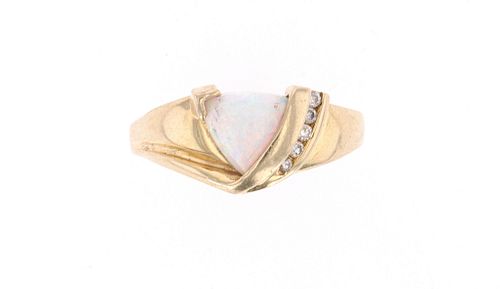 Estate Trillion Opal Diamond & 14k Gold Ring