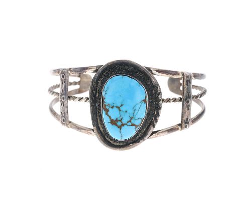 Navajo Sterling Silver Kingman Turquoise Bracelet