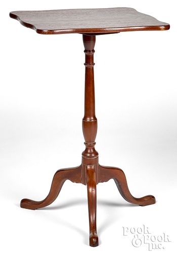 Delicate New England mahogany candlestand