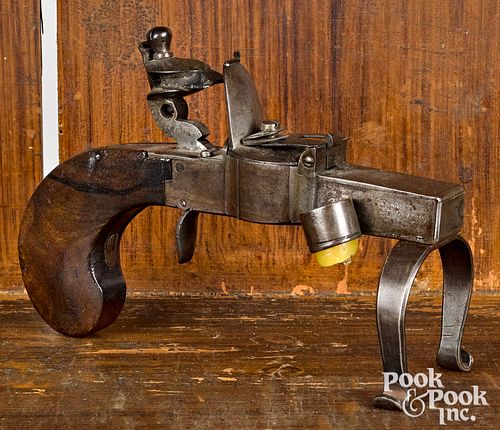 Continental pistol form tinder lighter