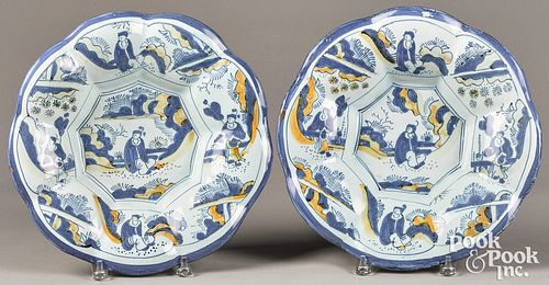 Pair of Delft lobed chargers, 18th c.