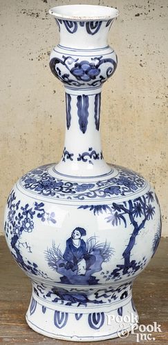 Dutch blue and white Delft vase, 18th c.