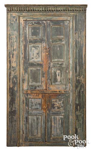 New England painted pine cupboard, ca. 1800