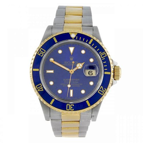 ROLEX - a gentleman's Oyster Perpetual Date Submariner bracelet watch. Circa 1992. Stainless steel c