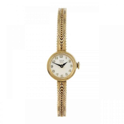 TUDOR - a lady's Royal bracelet watch. 9ct yellow gold case, hallmarked London 1963. Numbered 19840.