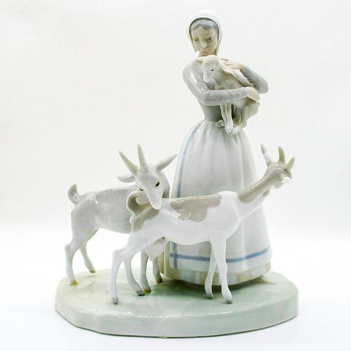 Shepherdess w/Goats 1001001 - Lladro Porcelain Figurine