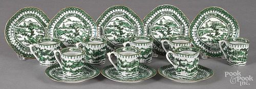 Twenty export porcelain cups and saucers, 20th c.