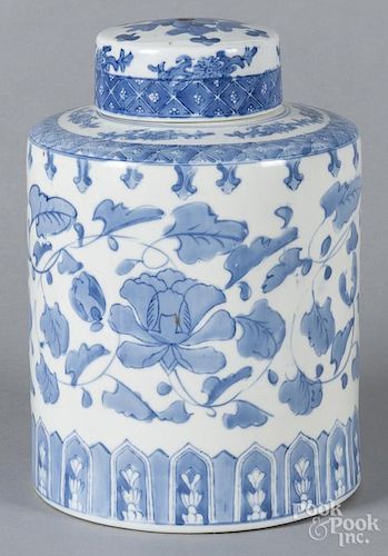 Chinese blue and white porcelain ginger jar, 20th c., 13'' h.