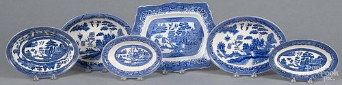 Five Blue Willow oblong serving dishes, together with a tray, 9 1/4'' l., 11 3/4'' w.