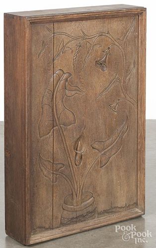 Hanging oak cupboard, 19th c., with a floral carved door, 36'' h., 23 3/4'' w., 6 3/4'' d.