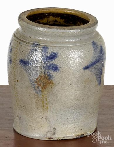Pennsylvania stoneware jar, 19th c., with cobalt floral sprays, 6 1/4'' h.