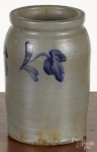 Pennsylvania stoneware jar, 19th c., with cobalt floral sprays, 9'' h.
