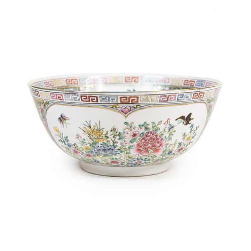 Chinese Famille Rose Large Hand Painted Center Bowl