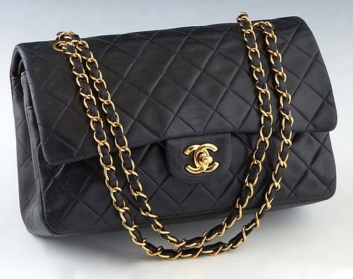Chanel Classic Double Flap 26 Shoulder Bag, in black quilted lambkin calf leather with gold hardware, opening to a burgundy leather lined interior wit