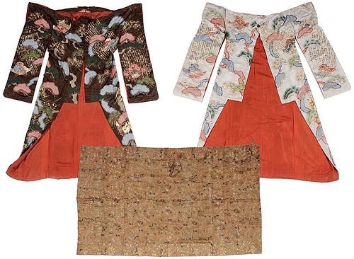Two Japanese Silk Robes, Asian Sash - 两条日式丝裙，亚洲腰带