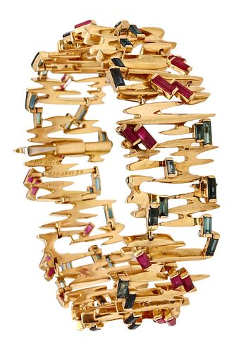 Gubelin Bracelet in 18 kt gold with 9.72 Cts in Rubies & Tourmaline