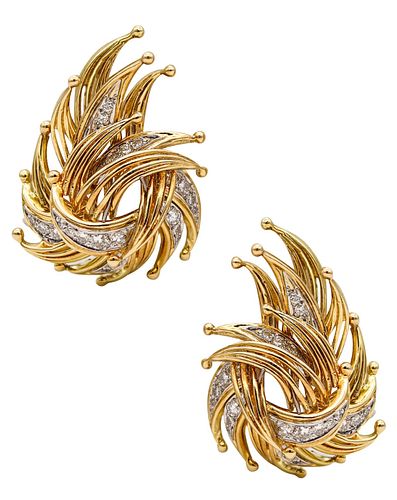 Tiffany & Co 1970 Jean Schlumberger Earrings in 18 kt gold & Diamonds