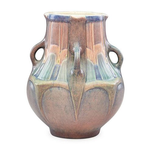 NEWCOMB COLLEGE Rare vase