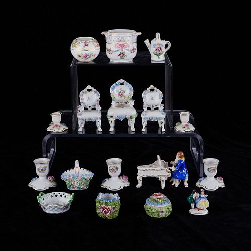 18 Small Porcelain Collectibles