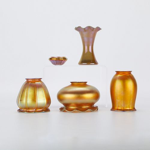 5 Quezal Glass - Lampshades, Salt Cellar, Vase