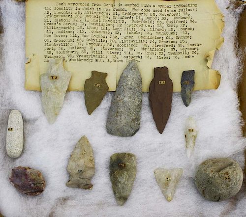 Connecticut prehistoric lithic artifacts incl arrowheads, hammerstone, with old key guide to locatio
