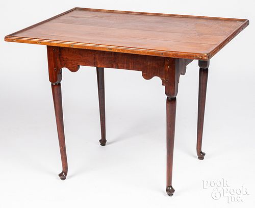 New England Queen Anne cherry tavern table