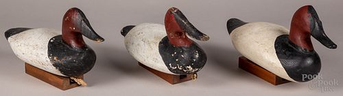 Three Chesapeake Bay carved painted duck decoys