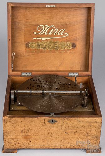 Swiss Mira disc music box, 19th c.