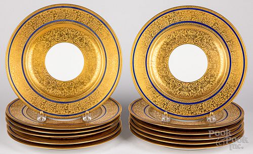 Twelve Hutschenreuther Royal Bavarian gold plates