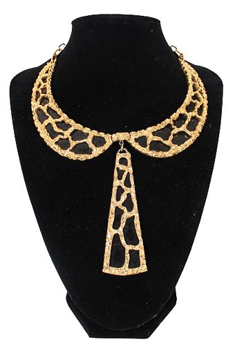 Trifari Large Pendant Necklace