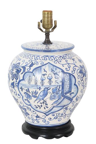 Chinese Blue & White Figural Scene Table Lamp