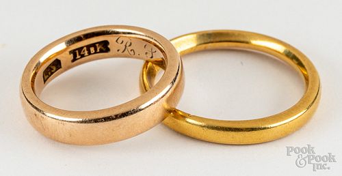 22K gold band, 2.7 dwt., together with a 14K band