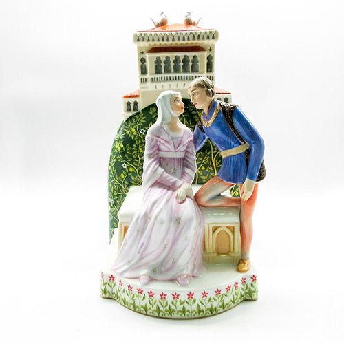 Romeo and Juliet HN3113 - Royal Doulton Figurine