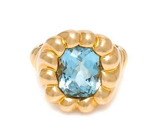 An 18 Karat Yellow Gold and Aquamarine Turban Ring, Verdura, 8.10 dwts.