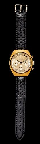 A Gold Plated Steel Ref. 820.4 Long Playing Chronograph Wristwatch, Breitling,
