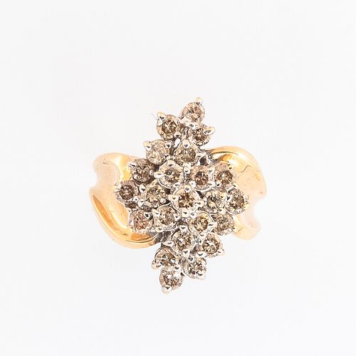 14kt Gold and Diamond Cluster Ring