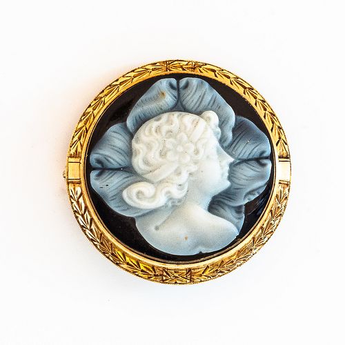 14kt Gold and Hardstone Cameo Pendant/Brooch